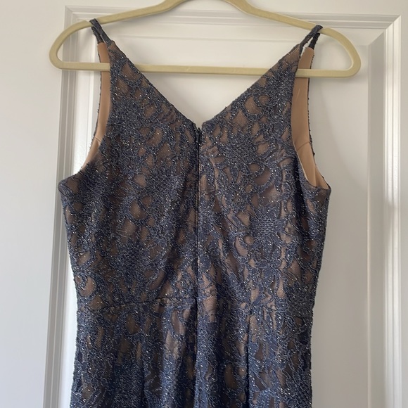 Stunning formal gown - Picture 5 of 5